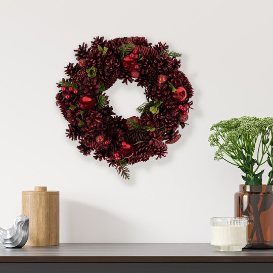 Northlight; Northlight 13.5" Red Unlit Glittered Pinecones, Berries and Ornaments Christmas Wreath; Category:Decorated Wreaths; Image:1